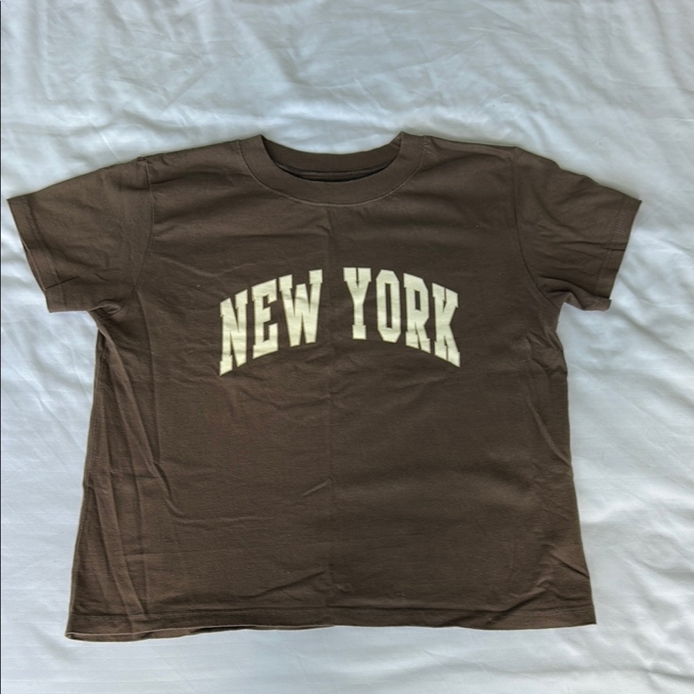 Brown Brandy Melville T-Shirt with New York Print